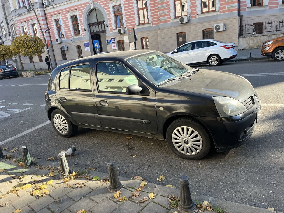 Renault Clio II 1.2 – mică, practică și de încredere (2003)