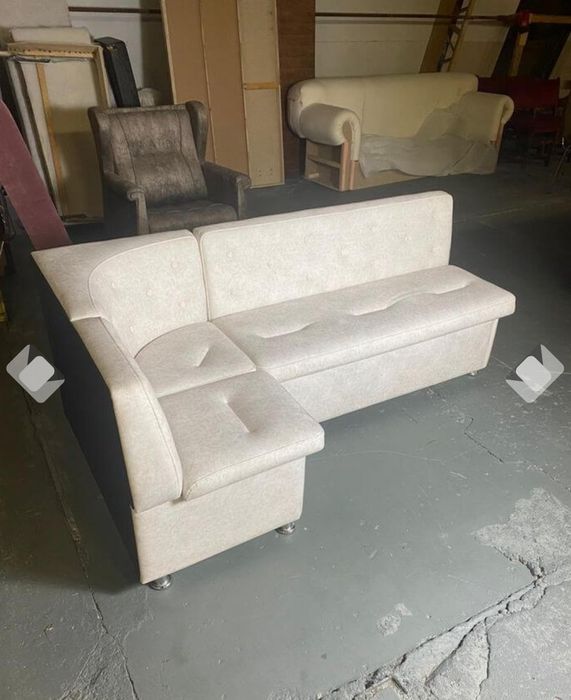 Перетяжка мебели