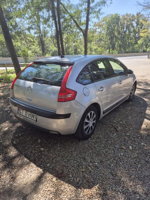 Vand Citroen C4.