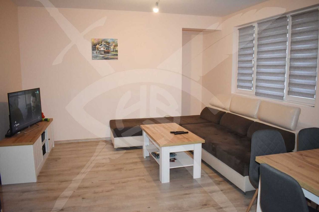 Продава се Многостаен апартамент в София, Надежда 2 - 120 кв.м за 2075 €/кв.м - Снимка #1