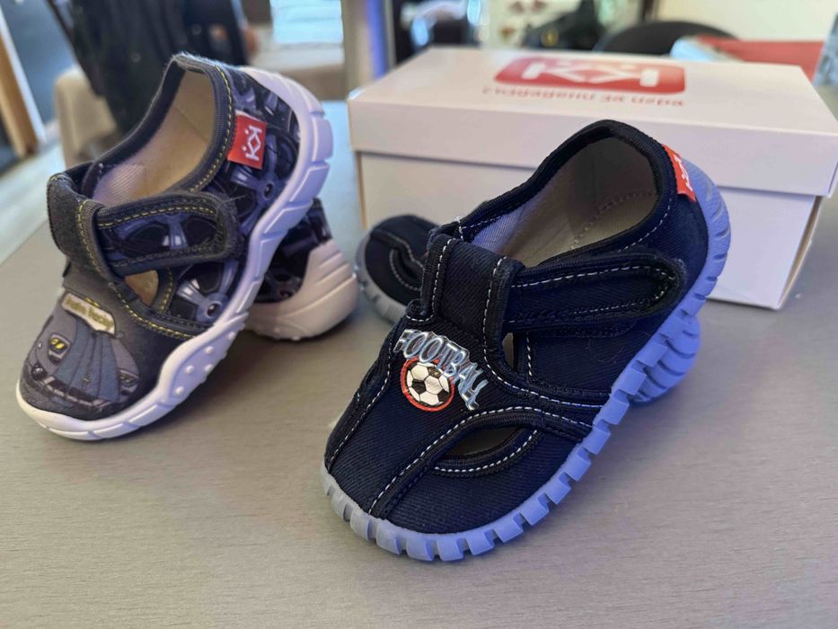 Детски пантофи,#24 и 25,  Колев и Колев за момче