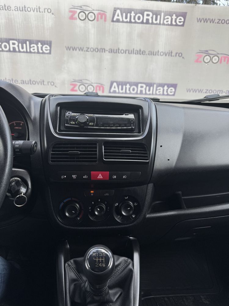 OPEL COMBO MAXi 2017 1,6 CDTi usoare avarii RATE FiXE 4200euro+TVA