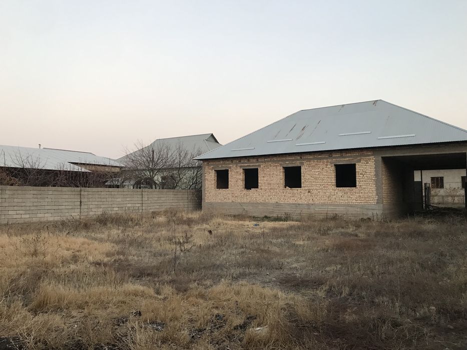 Дом, из жённого кирпича