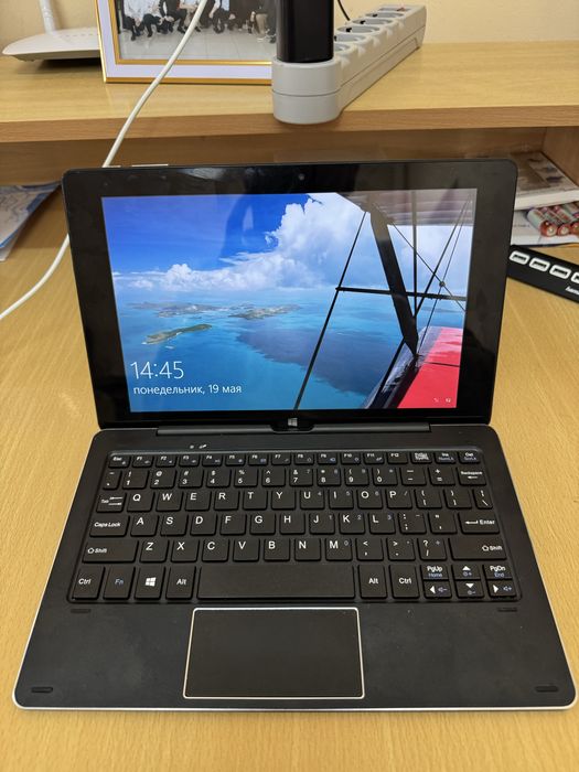 Ноутбук планшет с сенсорным экраном