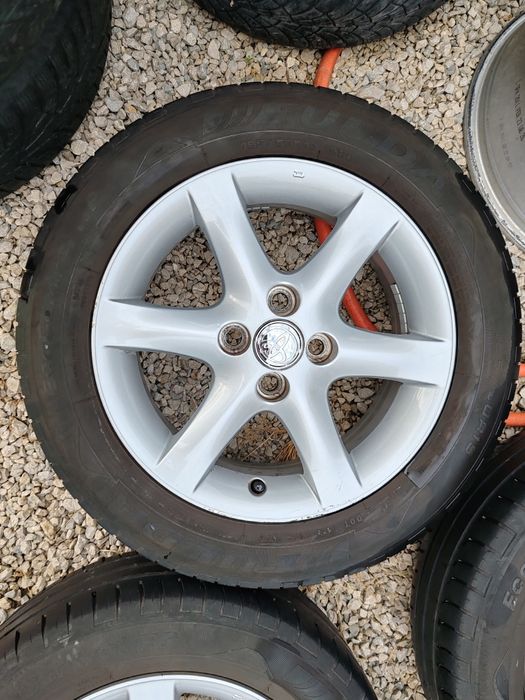 Toyota Yaris, Corolla - 15 цола