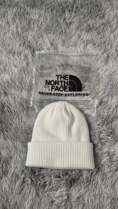 Caciula The North Face alba