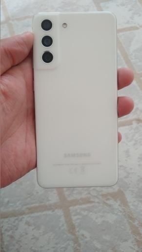 S21 fe 5g 8/128 .