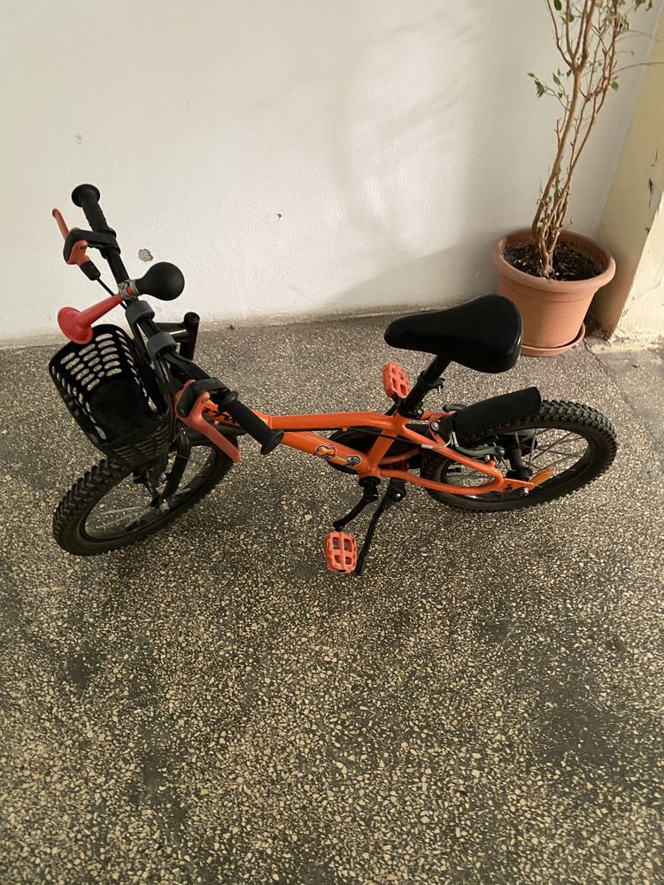 Bicicleta copii ,două modele