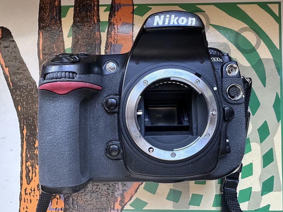 nikon d300s nikkor ed 18-55mm af kit dslr