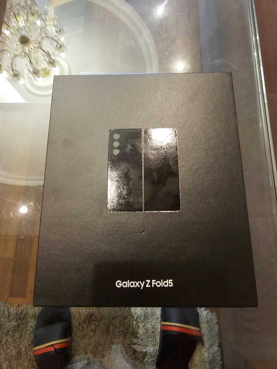 Продам Samsung Galaxy Z Fold 5. 512gb. Новый. Запечатанный