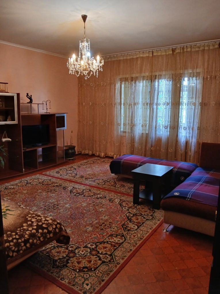 Сдам квартиру Юнус Абад 4 квартал 2/5/9