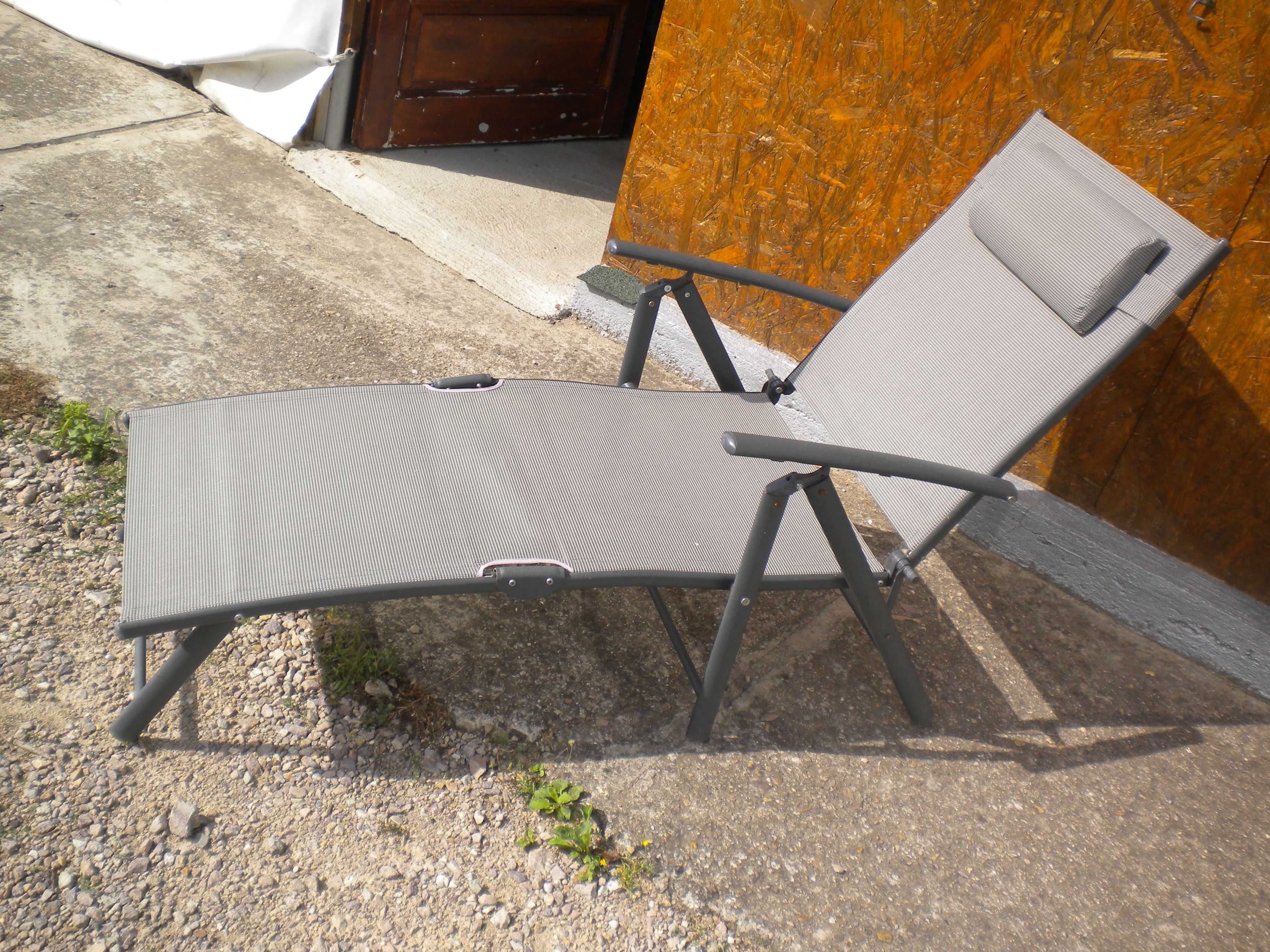 2x Șezlong pentru terasa / gradina / piscina - pliabile !
