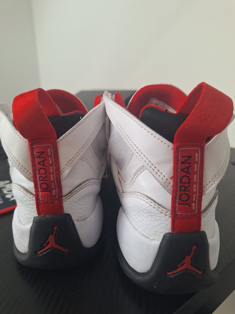 Sneakers Air Jordan Jumpmen Two Trey