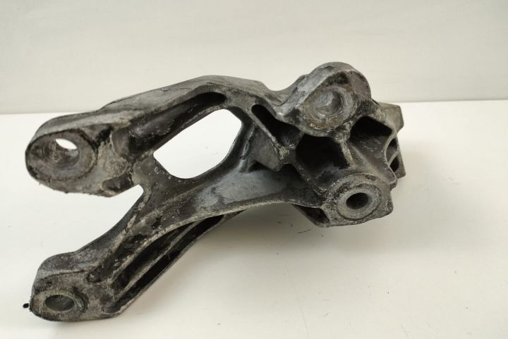 Suport motor  stanga 8K0199307BE / 8K0 199 307BE / 8K0-199307BE / 8K0