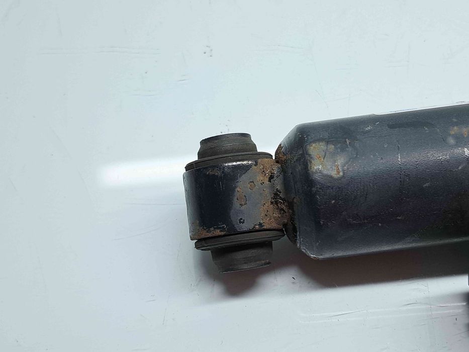 Amortizor dreapta spate Mercedes Clasa C (W205) [Fabr 2014-prezent] A2