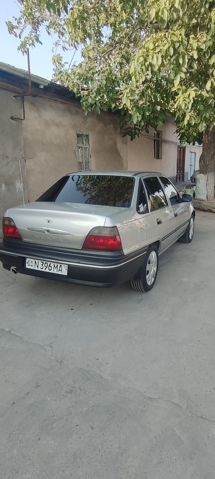 Nexia 1 sons sotiladi
