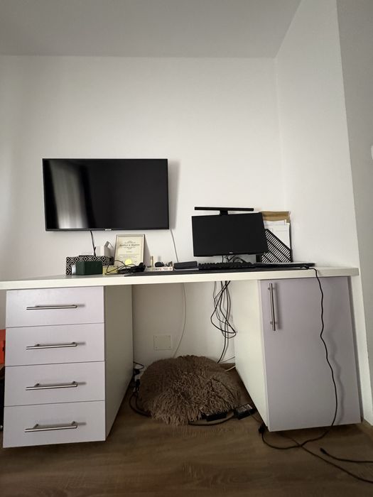 Mobilier birou + scaun