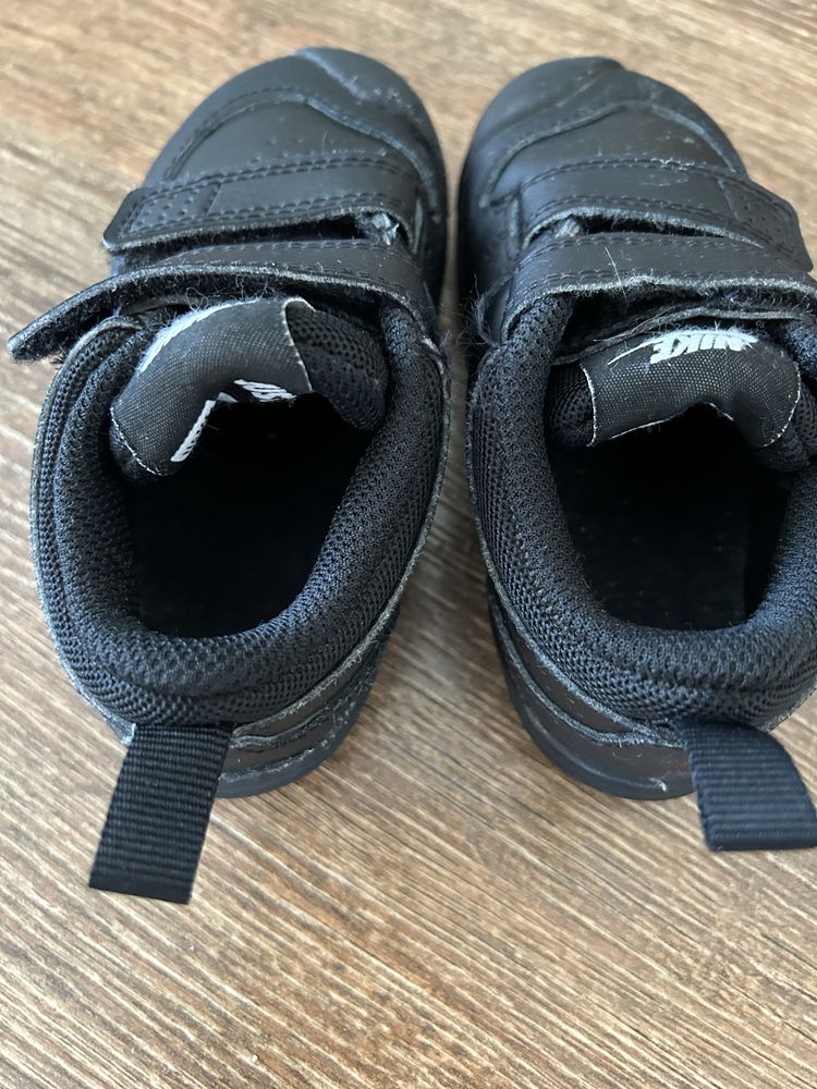 Маратонки Nike Pico 5 размер 23,5