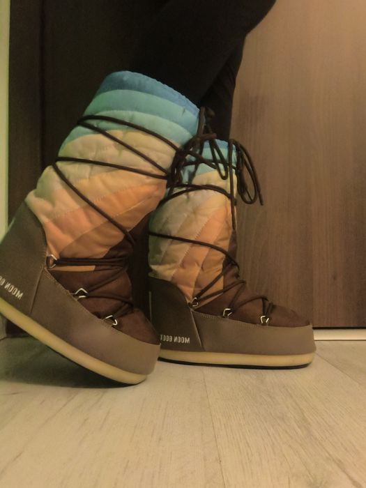 Moon Boot lcon rainbow