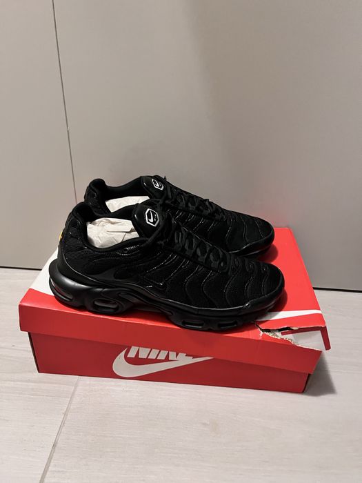 Nike air max plus tn (black)