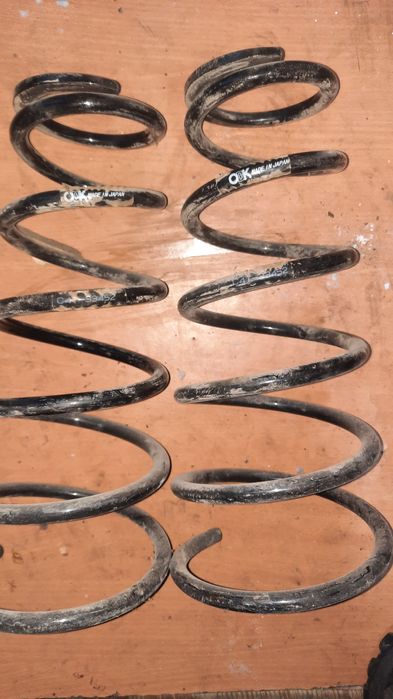 Продам пружины камри