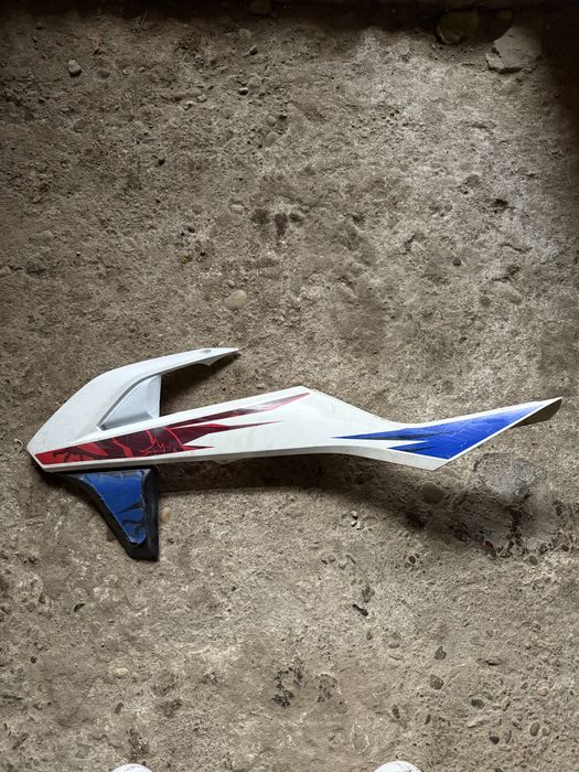 carena ktm stanga aripa