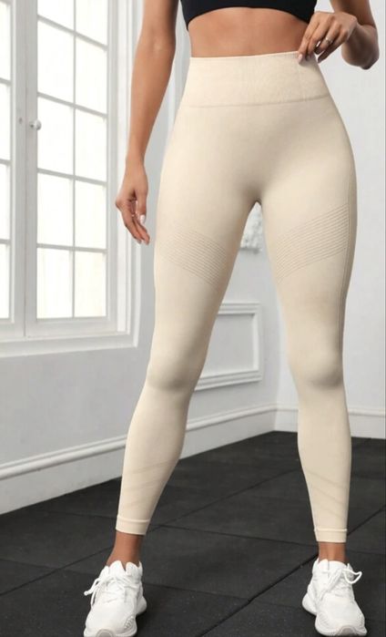 Спортни дамски клинове