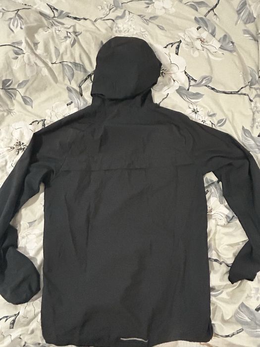 Ветровка Nike размер S