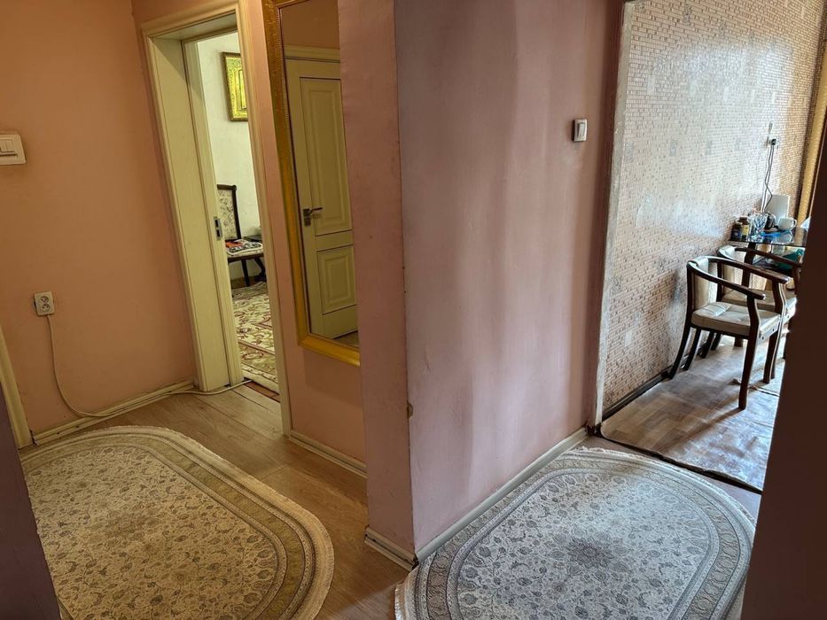 Продается квартира 4/9/9 в Ц-13