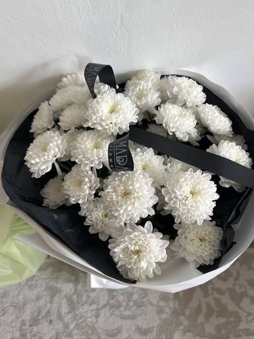 Продаются цветы хризантемы. Свежие цветы, срочно продаются.