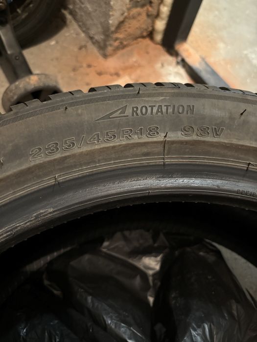 Bridgestone Blizzak 18”