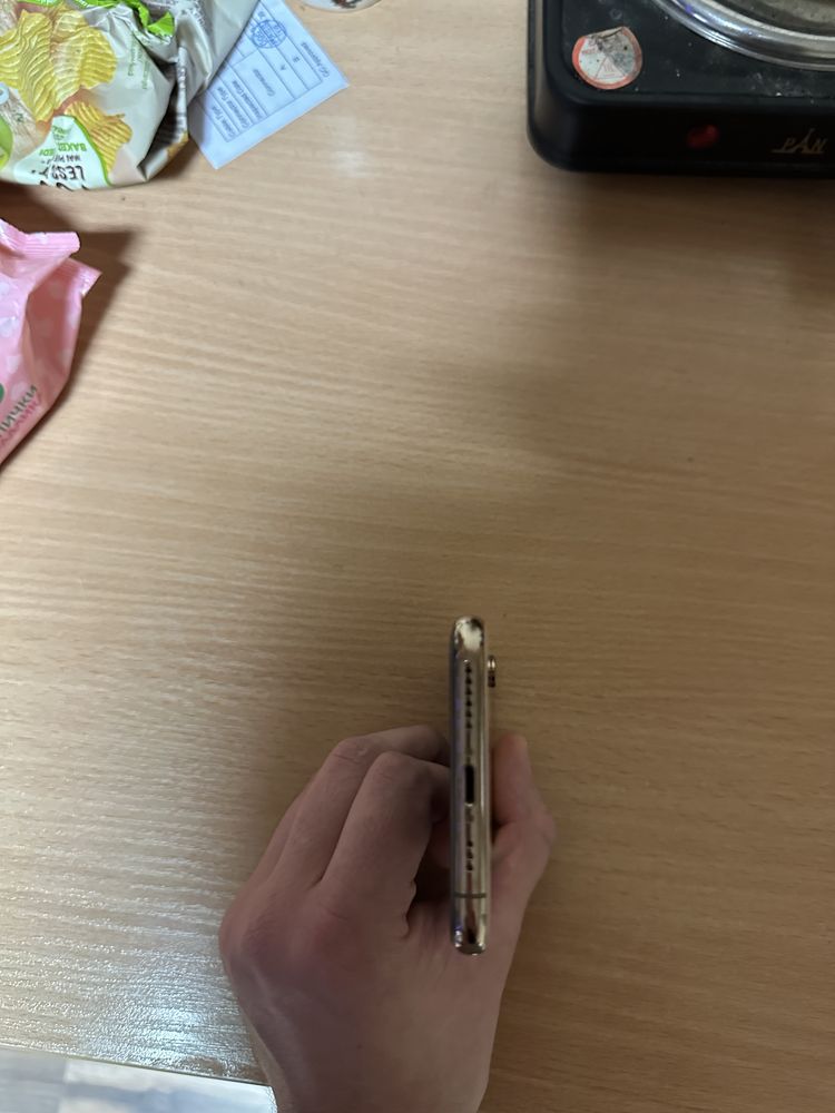 Iphone Xs 64GB Перфектен!