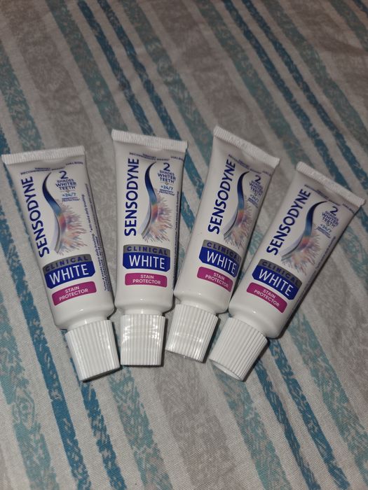 Pasta de dinti sensodyne