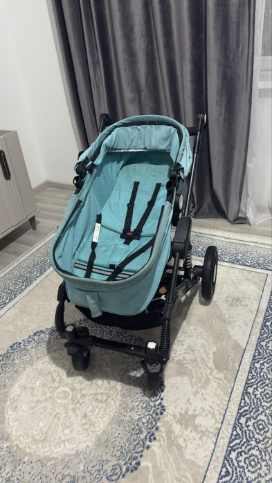 Продам детскую коляску
