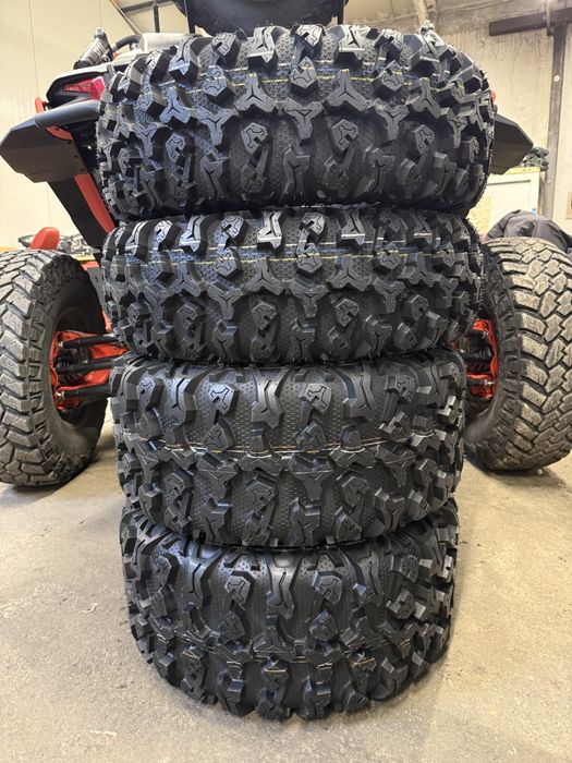 Гуми за УТВ В3036 29/9/14 и 29/11/14