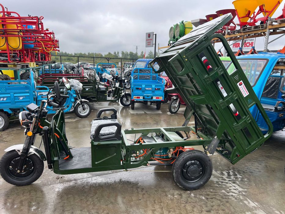 Triciclu electric model M Breckner cu CIV inclus nou fara permis