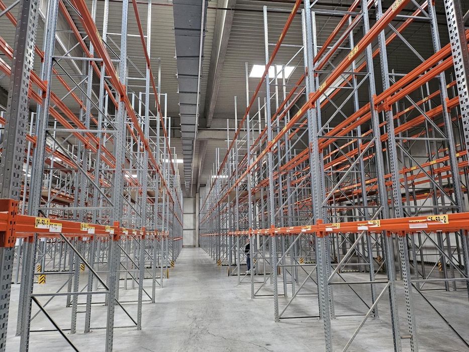 Rafturi metalice depozitare paleti