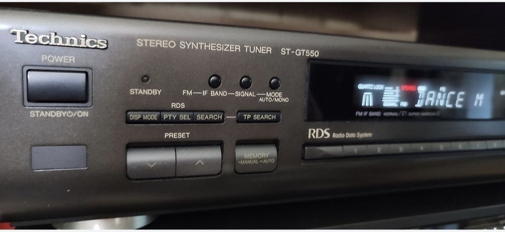 Tuner Technics ST-GT550