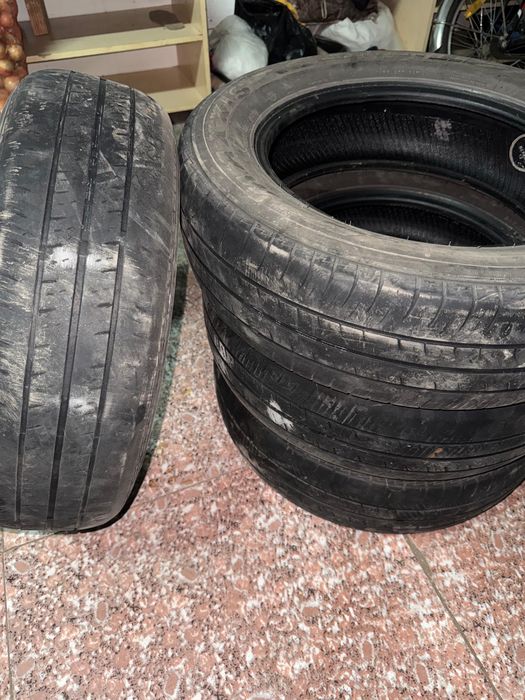 Продам летнюю резину 15