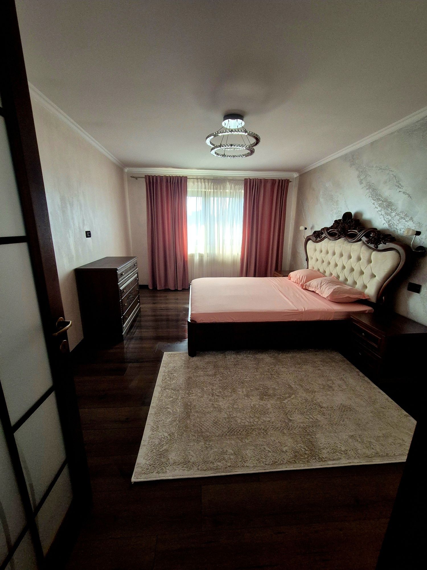 Vilă de vânzare la sat Costi