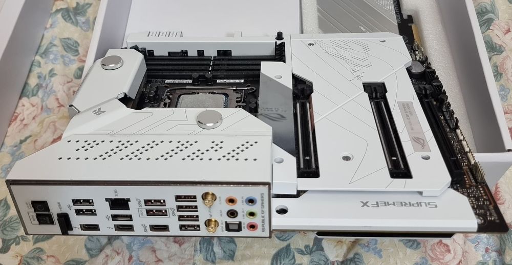 Asus ROG Maximus Z690 Formula