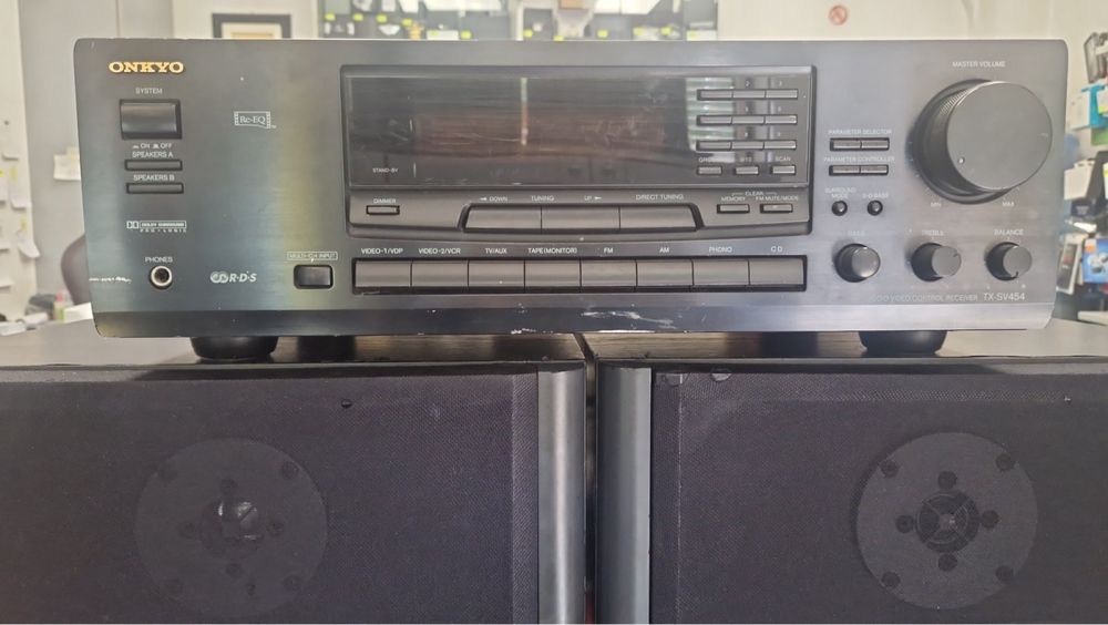 Токолона sharp и усилватвл onkyo