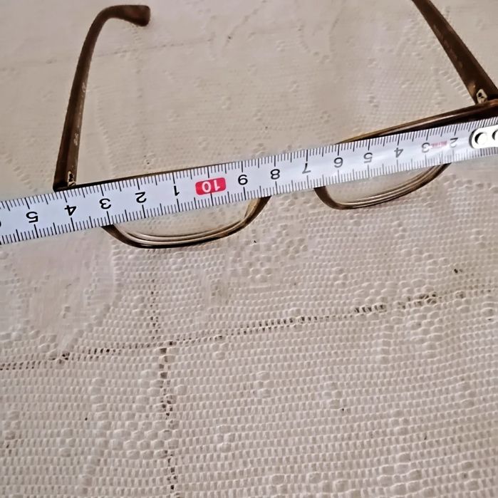 Рамки за диоптрични очила.