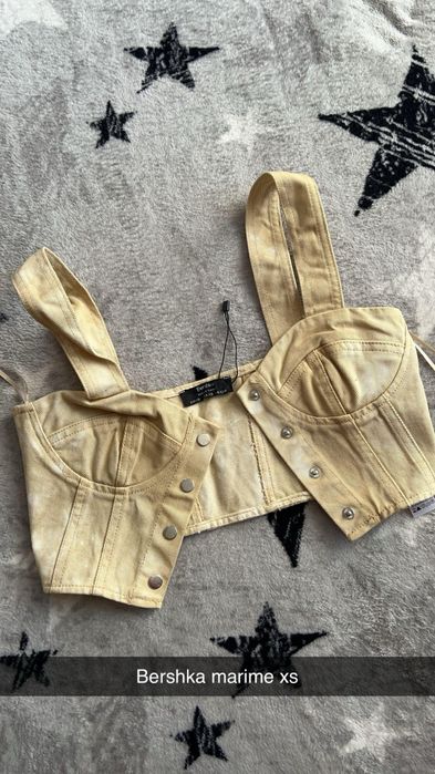 Top bershka marime xs nou