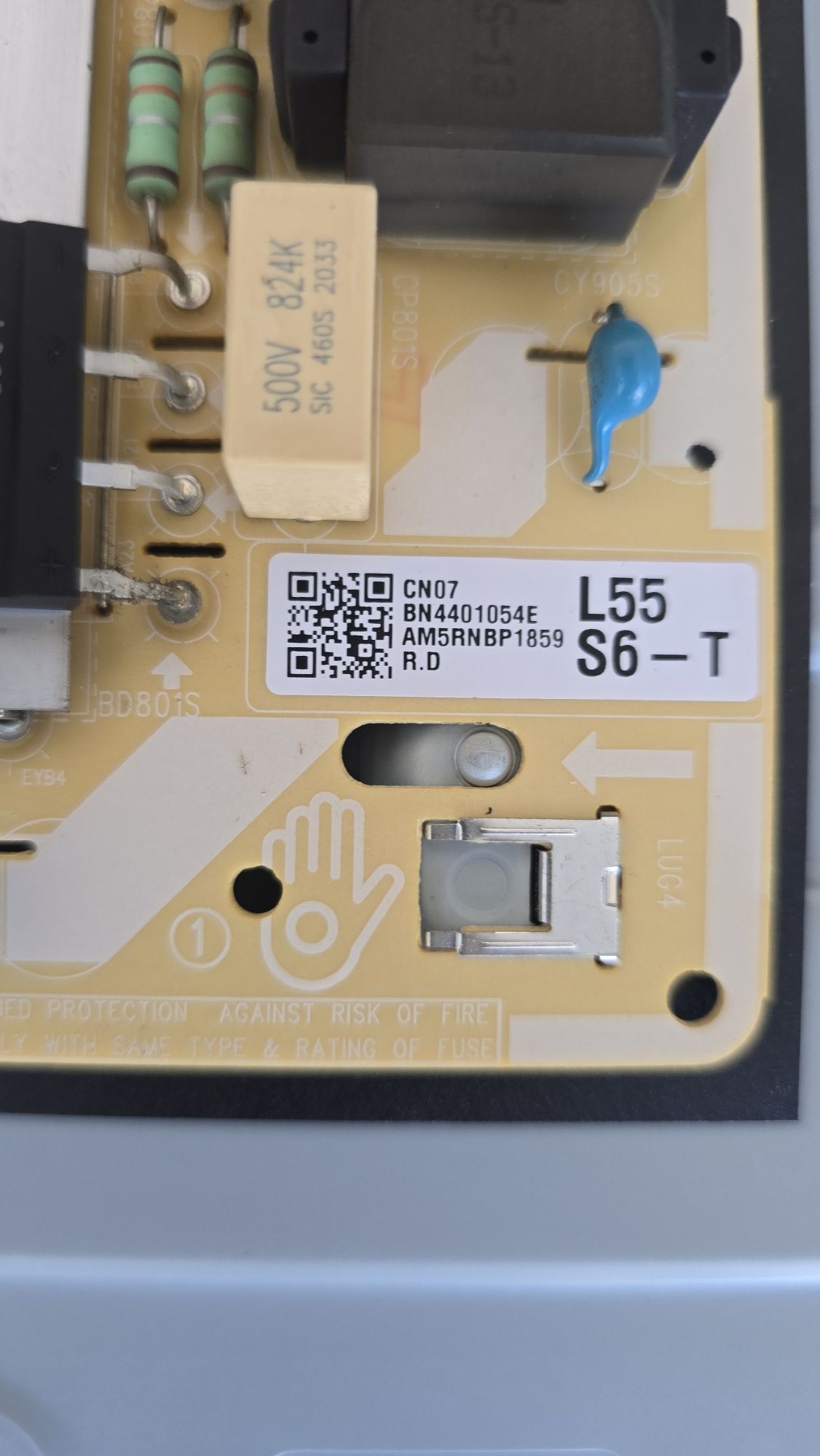 Части за телевизор Samsung TU8072 2021