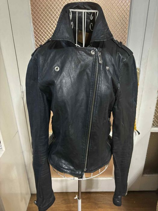 Дамско кожено яке