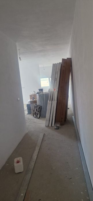 Proprietar, vand duplex.