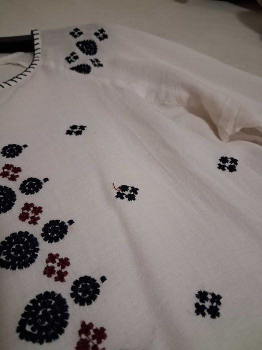 Bluza si fusta  model traditional masura M/L