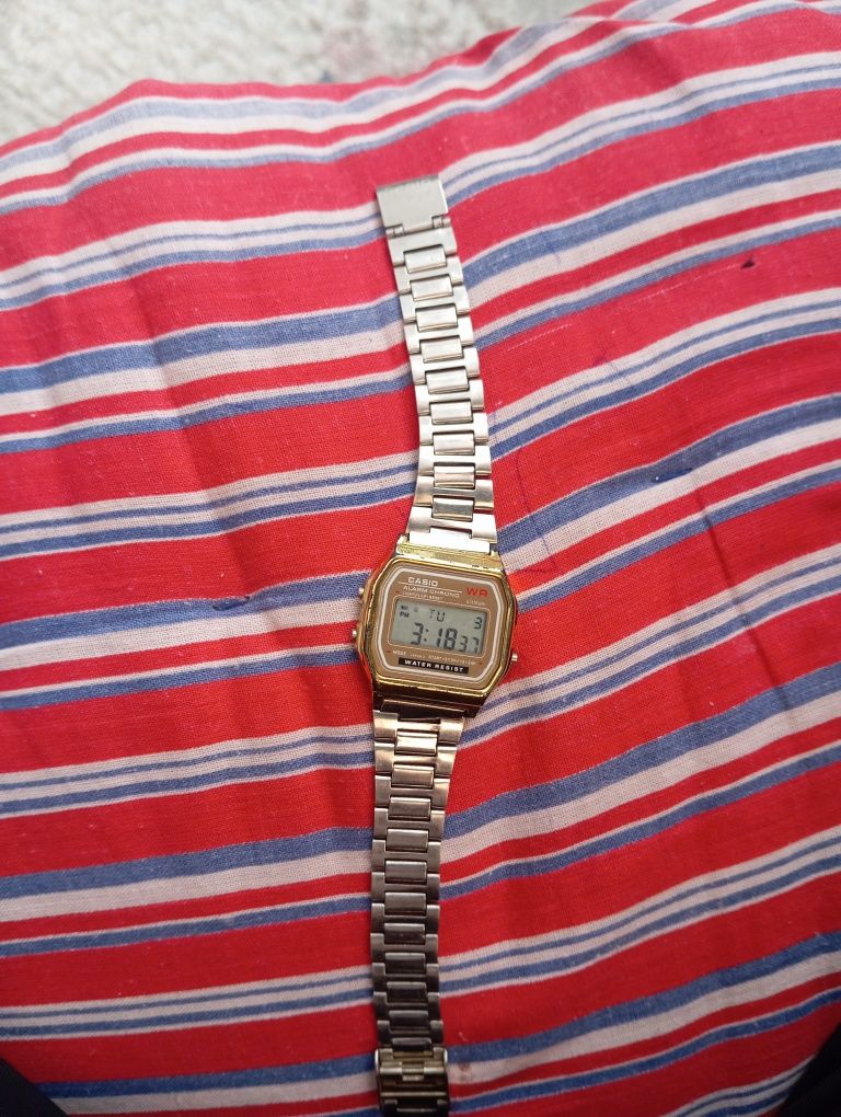Сағат CASIO сатылады