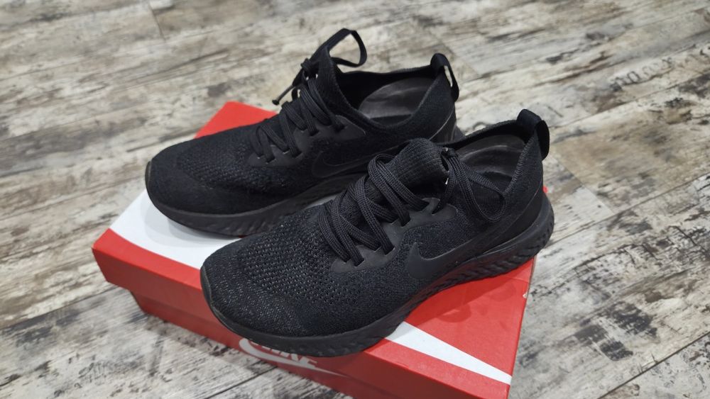Nike 36.5 номер, стелка 23см